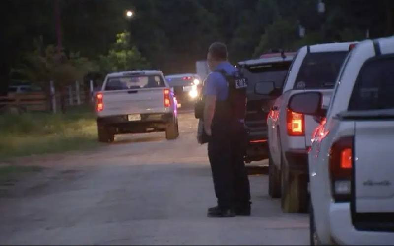 Texas man kills five after noise complaints