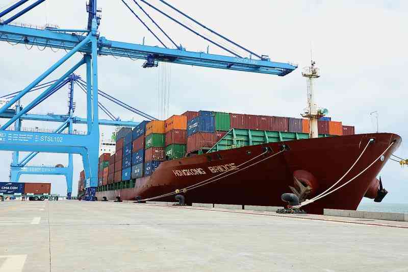 Bandari ya Lamu yapokea meli ya pili ya magari iliyogeuzwa njia kutokana na mzozo wa Iran