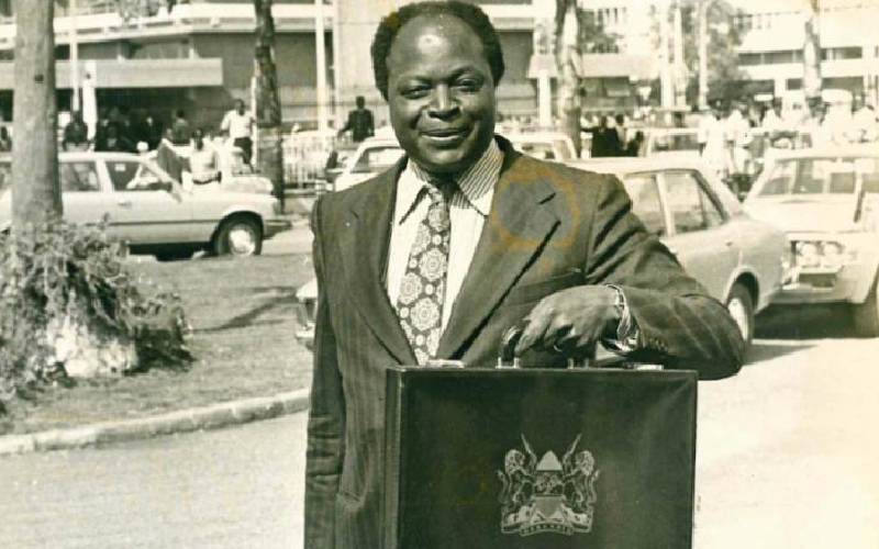 As suffering grows, Kenyans nostalgic about Kibakinomics
