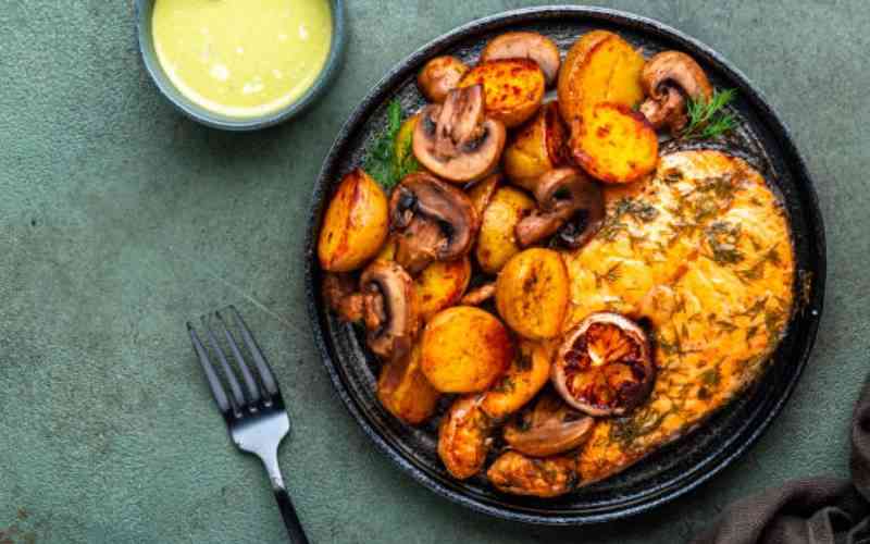 Easy recipe: Fried fish with spiced potatoes