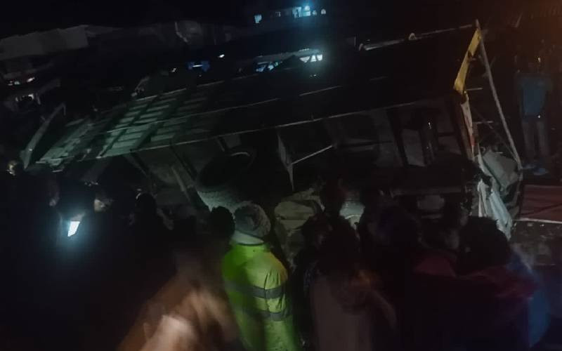 Six dead, four injured in Kericho highway crash