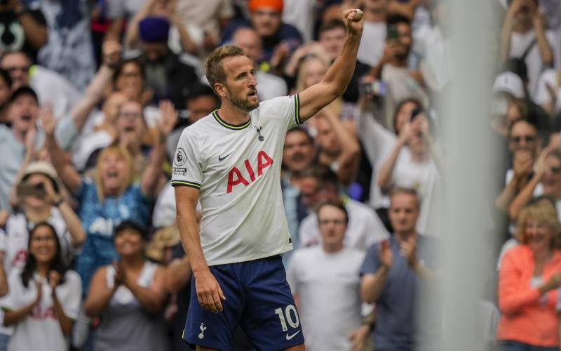 EPL: Wins for Spurs and Wolves