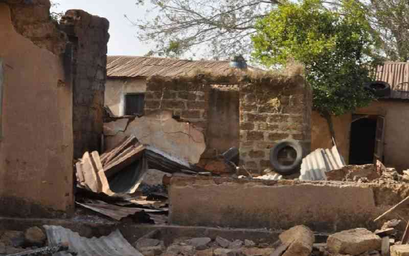Gunmen kill at least 140 Nigerian villagers