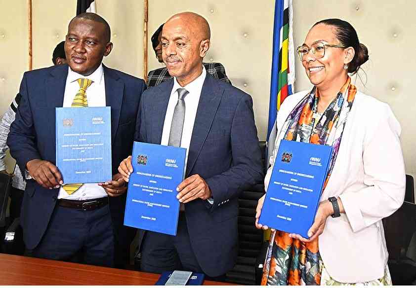 Water ministry signs deal with global water institute to strengthen Kenya's irrigation sector