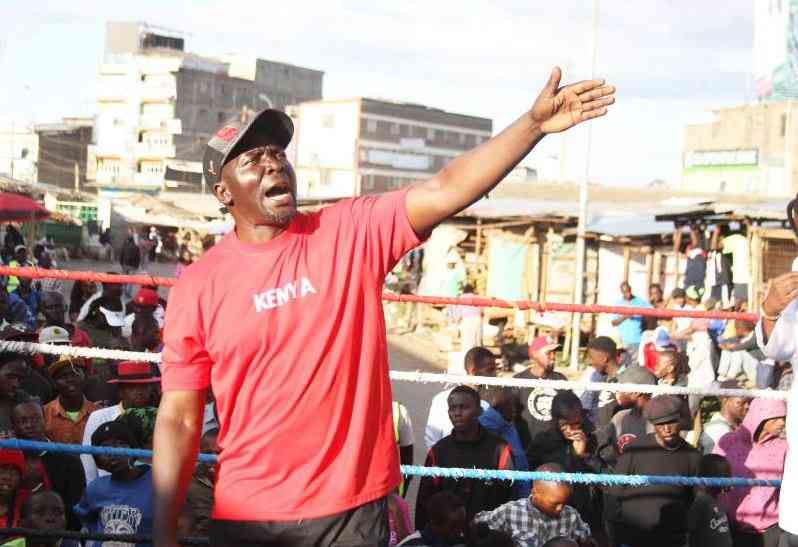 For boxing coach 'Chair', there's life after crime