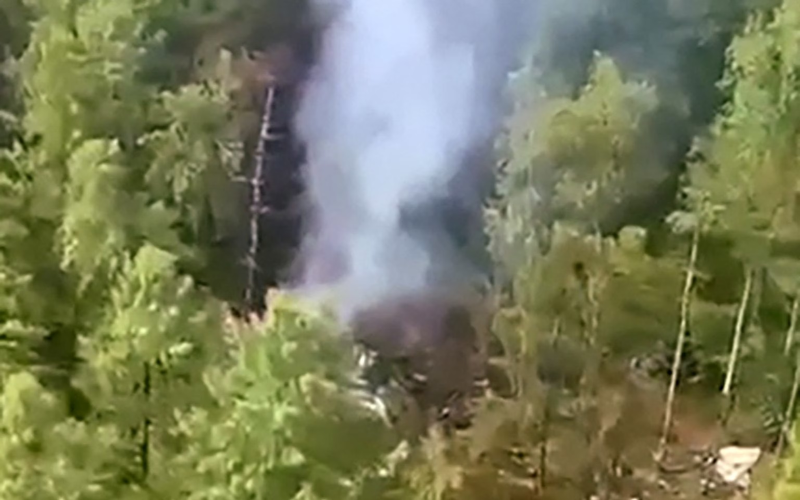 49 dead after plane plunges into mountain in horror crash
