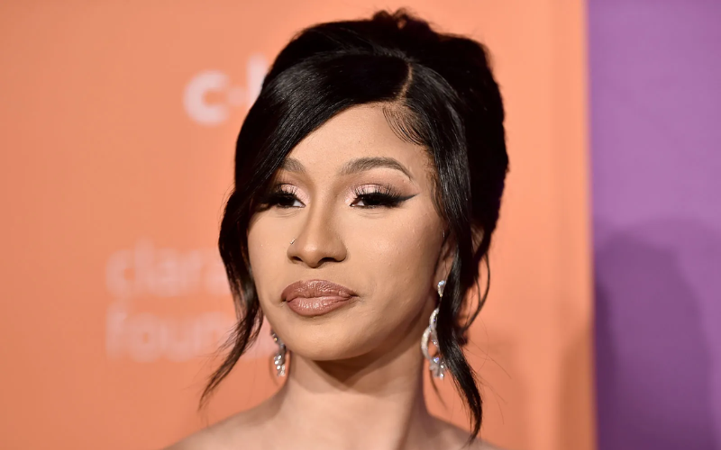 Cardi B threatens to walk out of Atlanta show over "disrespectful" treatment