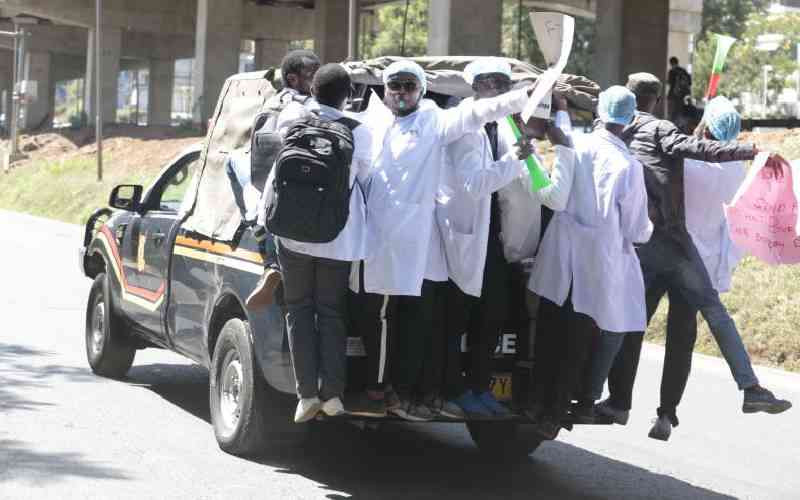 Doctors threaten to down tools over salary increment and arrears