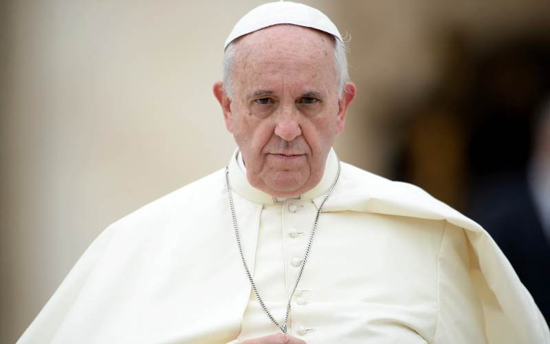 Hospitalised Pope says 'facing period of trial', body 'weak'