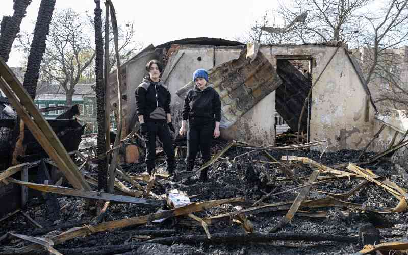 Ukrainian, Russian strikes leave four dead