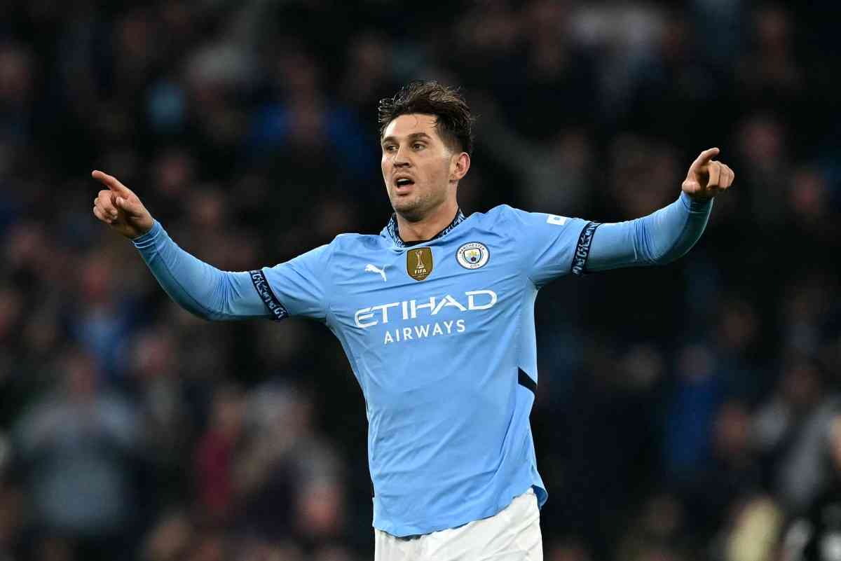 Stones salvages point for Man City against 10-man Arsenal