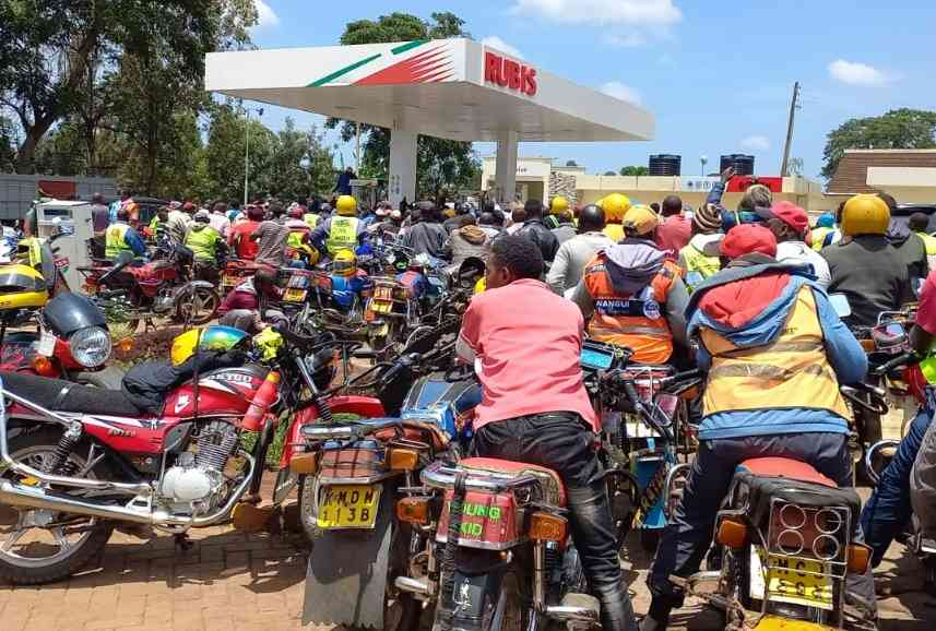 Revealed: Fuel stocks to last 16 days only