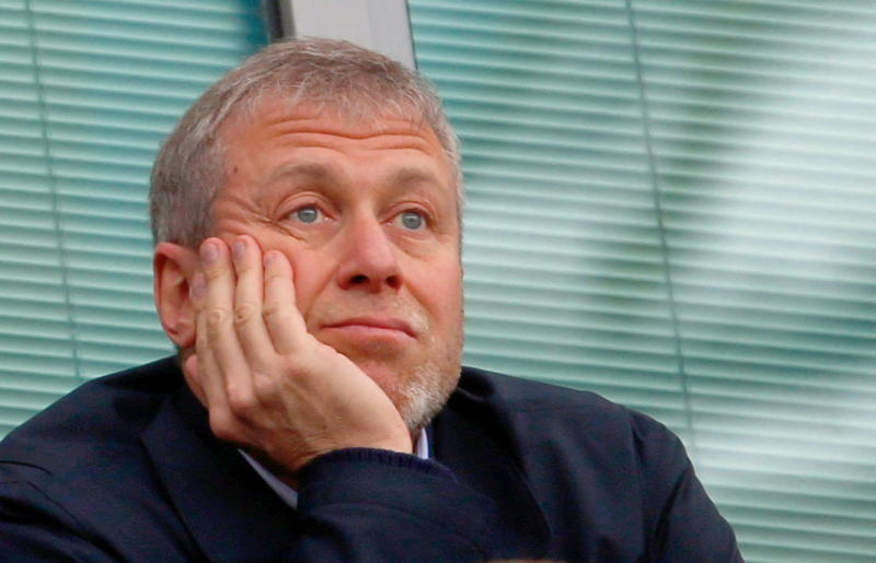 Britain set to approve Abramovich's sale of Chelsea  Source