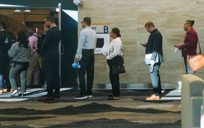 Trump hits H-1B visas, a tech industry favorite, with $100,000 fee