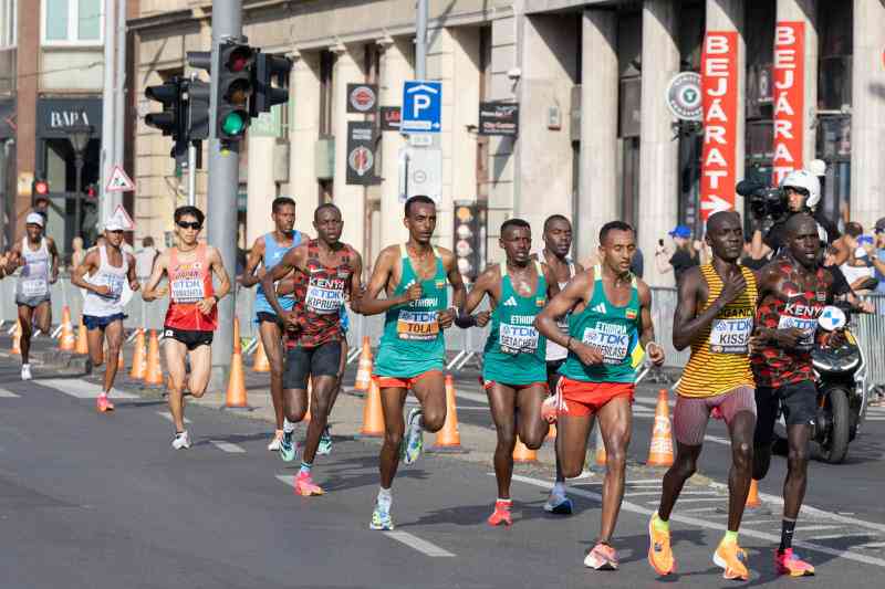 What happened to Kenya's marathon team in Budapest?