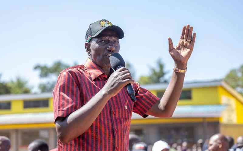 Give Sifuna enough money, Ruto tells Uhuru