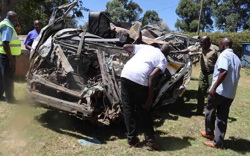 Horror as ten killed in road accident, all minors survive