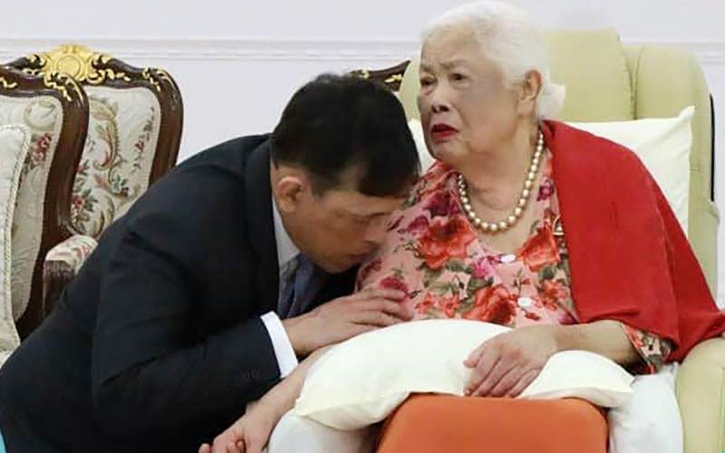 Thailand's former queen Sirikit dies aged 93
