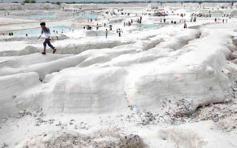 Indian marble waste dump becomes unlikely tourist attraction