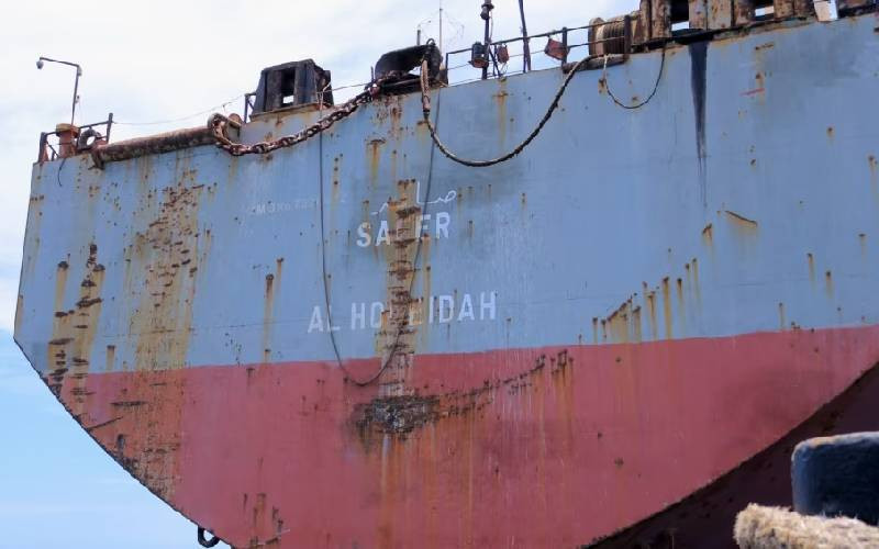Operation to empty decaying oil tanker set to begin in Yemen, UN says