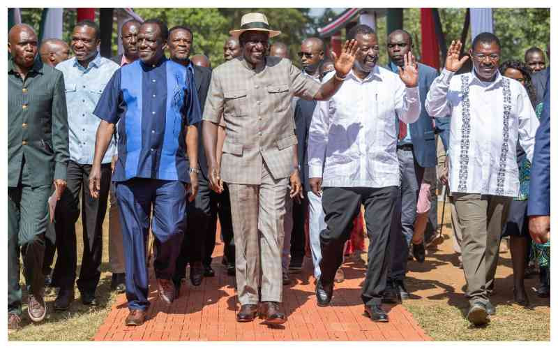 Desperate William Ruto all out in battle for Western Kenya