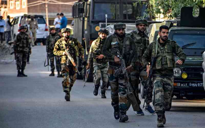 Suspected Kashmir rebels kill Indian air force corporal