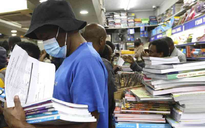 Parents in last minute shopping rush for Form One learners