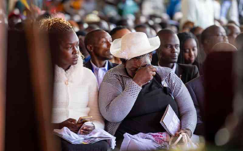 Families of chopper crash victims awarded Sh8 million by Ruto