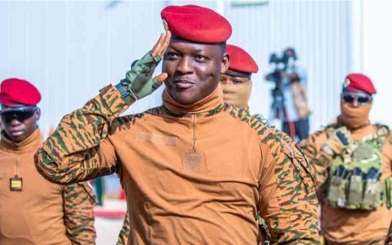 Burkina's strongman takes up mantle of 'Africa's Che Guevara'