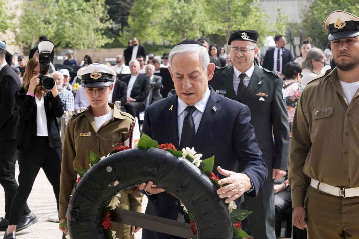 Israel's Netanyahu offers condolences after Pope's death