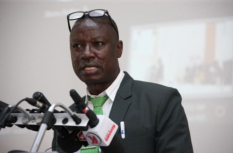 Knut sets stage for pay talks, tells SRC to stay in its lane