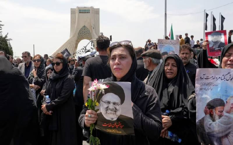 Thousands bid farewell to Iran's Raisi ahead of burial