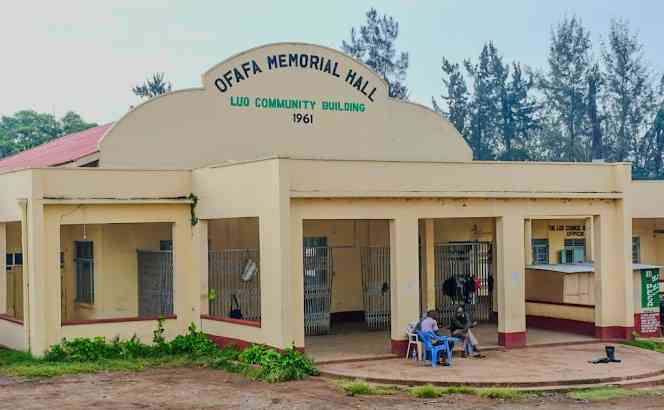 Elders chased out of Ofafa Hall amid row over ownership