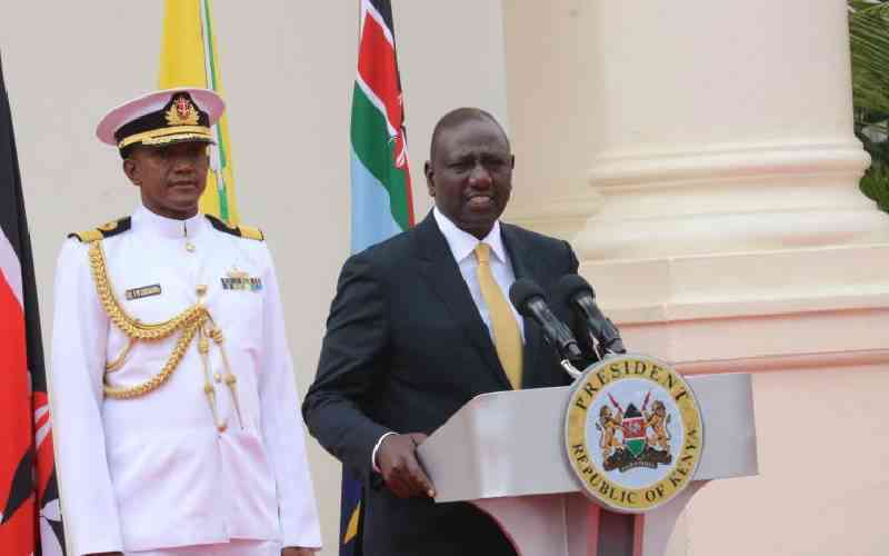 Ruto flags off relief food to 23 counties
