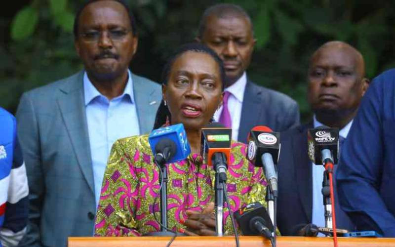 Opposition intensifies coalition talks