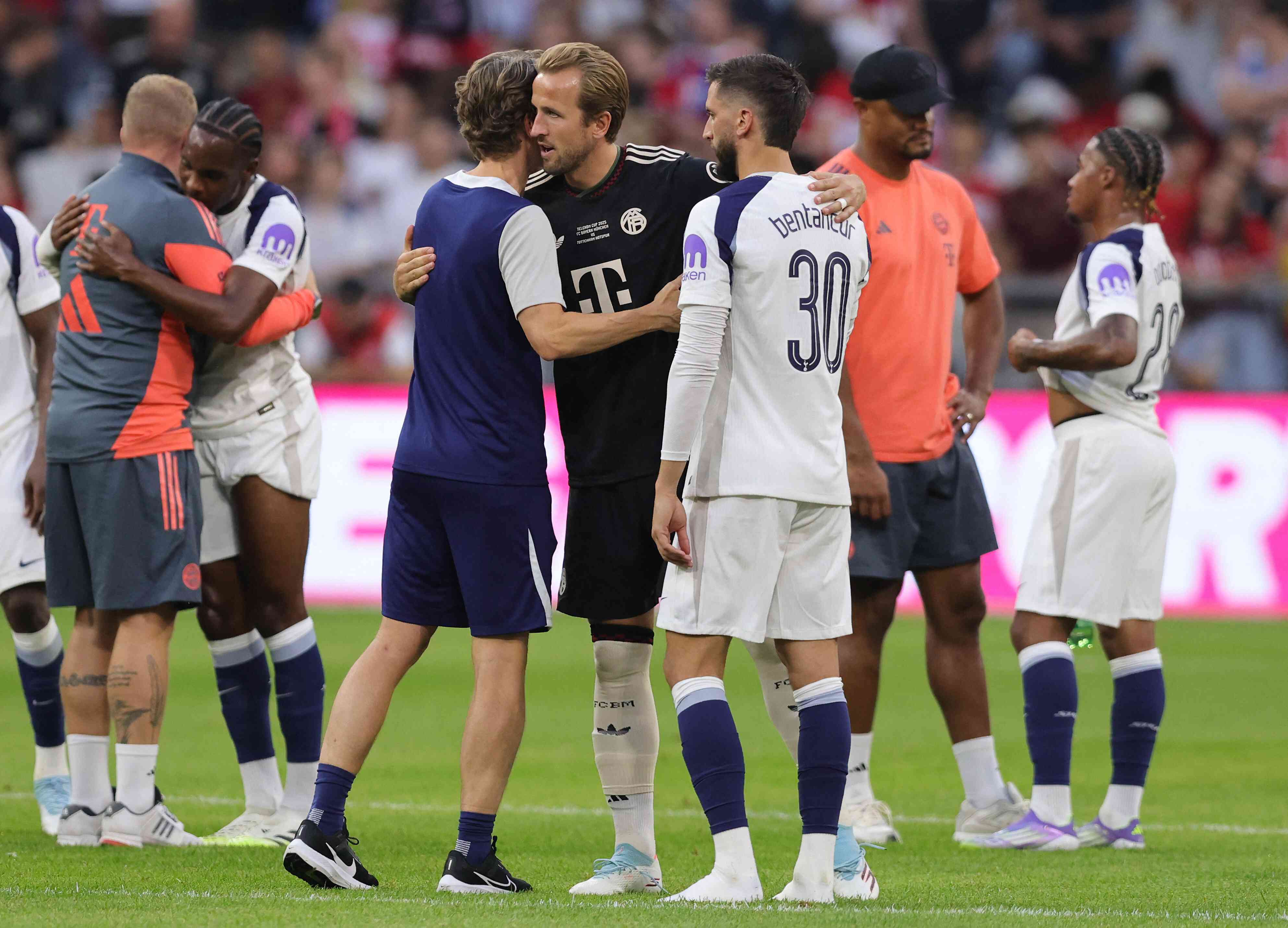 Harry Kane 'welcome' to make Tottenham return, says coach Frank