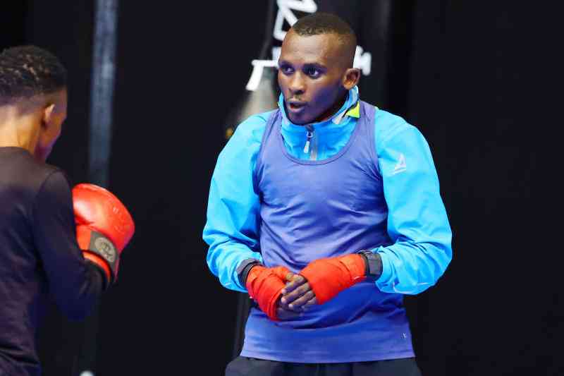 Bakari becomes the second boxer to lose in Commonwealth Games