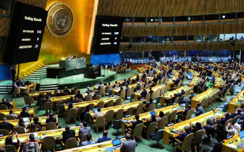UN General Assembly votes symbolically in favor of Palestinian membership