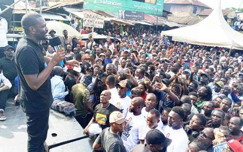 Sifuna rallies opposition leaders to unite against Ruto in 2027