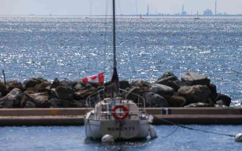 Trump orders Lake Ontario to be renamed 'Lake America'