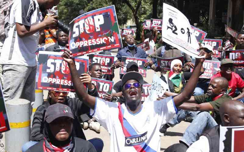 Teargas, batons as Kenyans pour into the streets in 'day of rage'