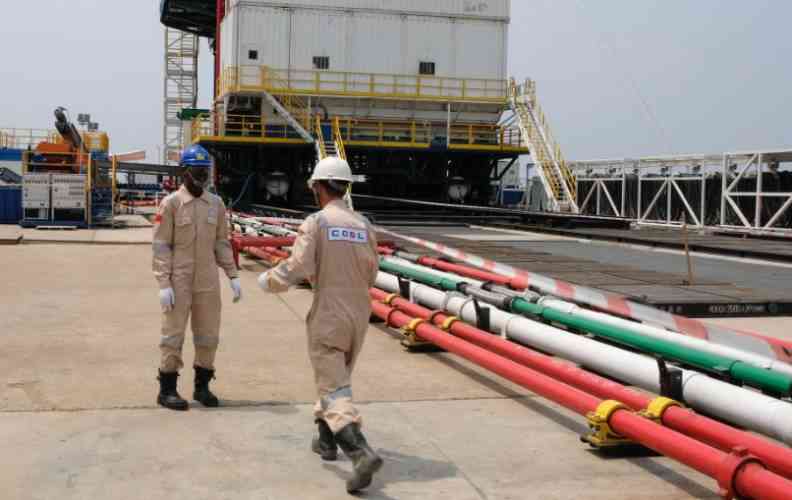 Uganda starts commercial drilling of oil