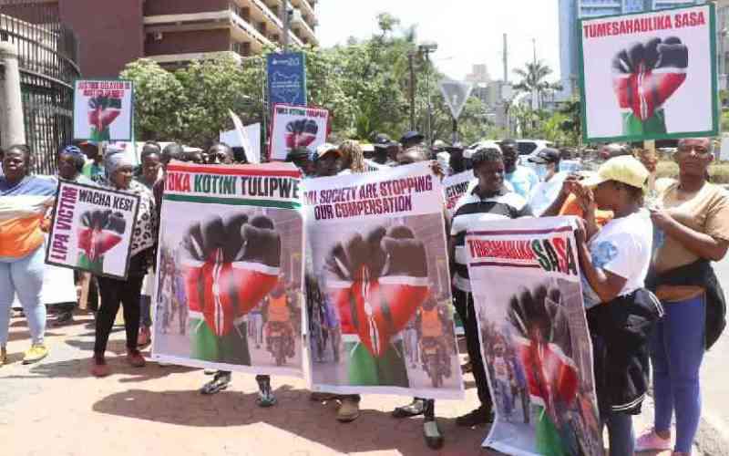 Rights groups dismiss protest compensations plan as "political hoodwink"