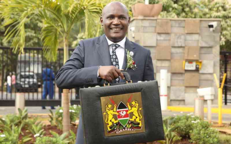 State ups domestic borrowing to avert global lenders' scrutiny