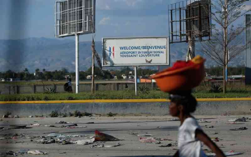 Haiti capital largely closed, 15,000 displaced by violence