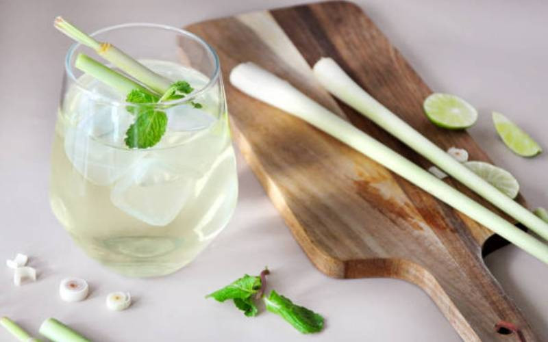 Cocktail bar: Lemongrass gimlet