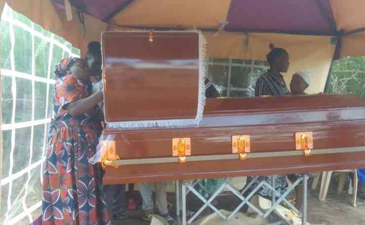 Body bribes: How mortuary attendants exploit families in grief