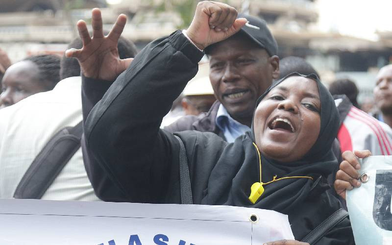 Lessons teachers can learn from lecturers' class of hardball tactics