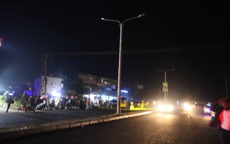 Senator Wakoli stages night protest over non-functional security lights