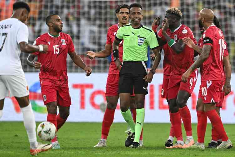 Somalia backs referee's 'integrity', pledges 'unwavering support'